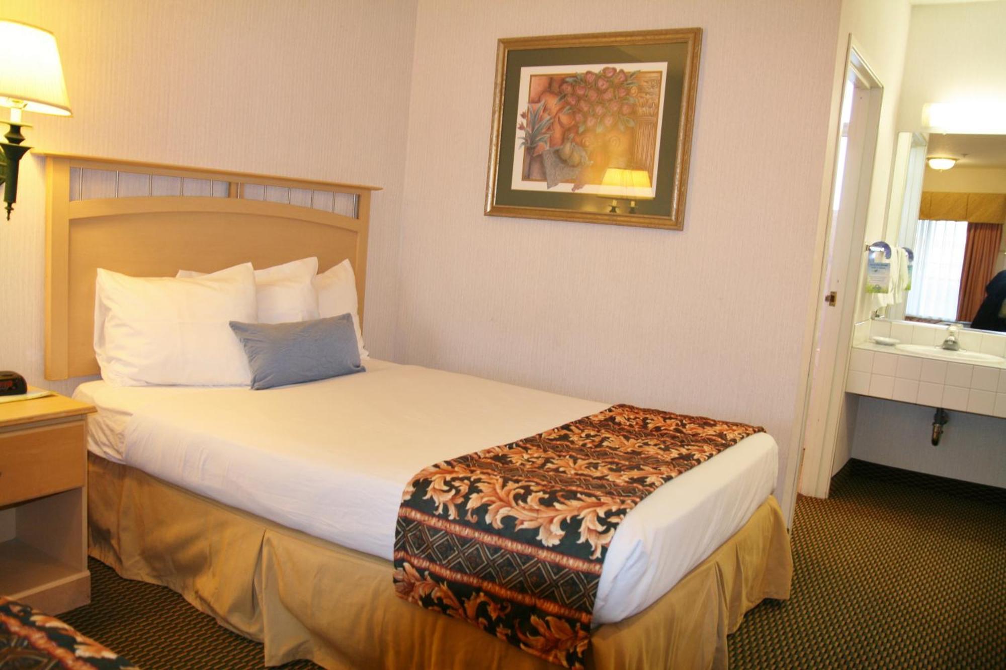 Days Inn By Wyndham Rocklin/Sacramento Exterior photo