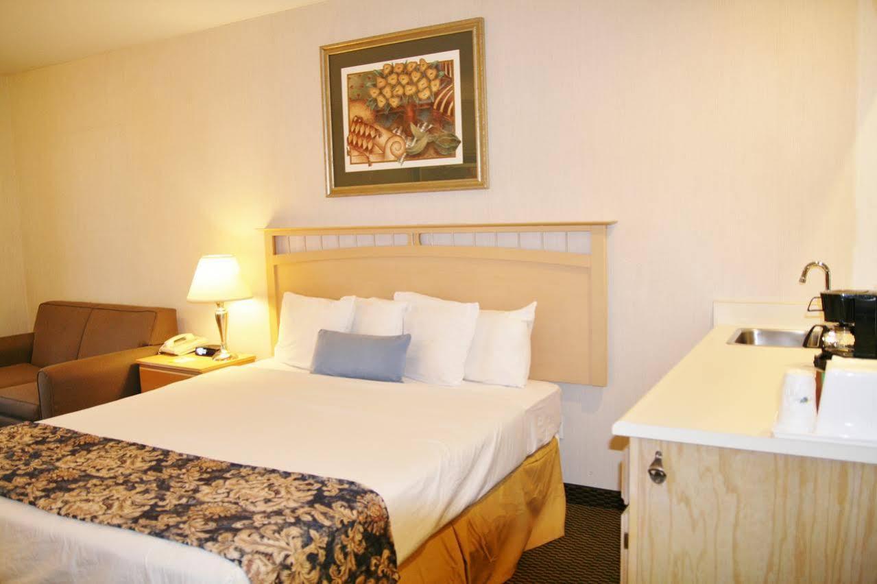 Days Inn By Wyndham Rocklin/Sacramento Exterior photo